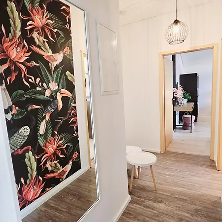 Krüger 'apartment Moni' *